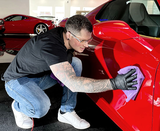 autopflege-bertelmann-ueber-uns-ferrari-beschichten
